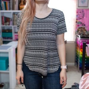 Soft black and white patterned tee